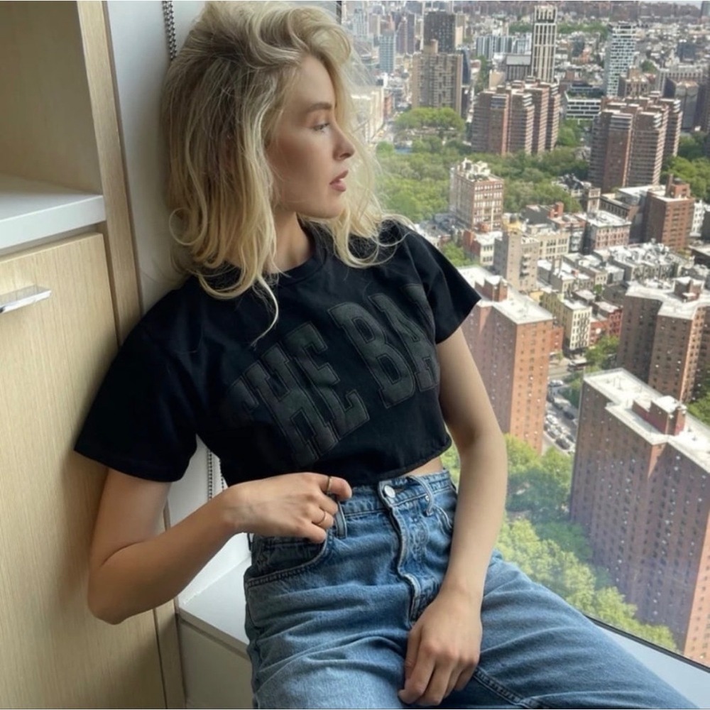 The‎ Bar Black Cropped Varsity Tee
